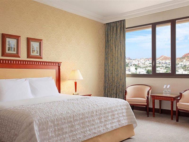 Le Meridien Al Hada Exterior photo
